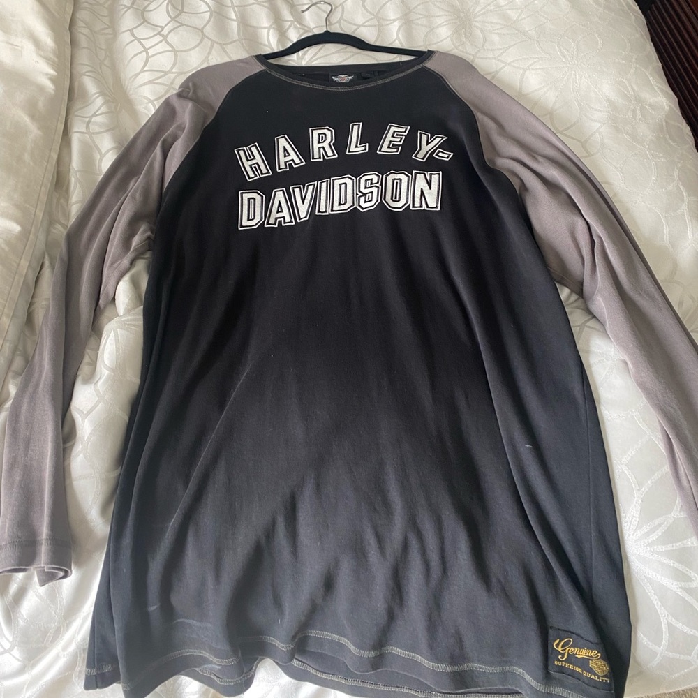 Original Harley Davidson long sleeve shirt.